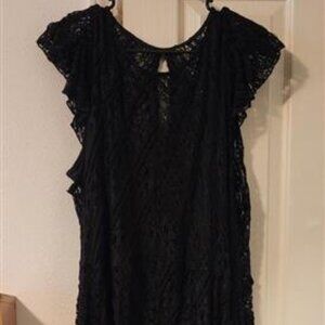 Torrid Long Black Lace Flutter Sleeve Handkerchief Hem Maxi Dress Size 3